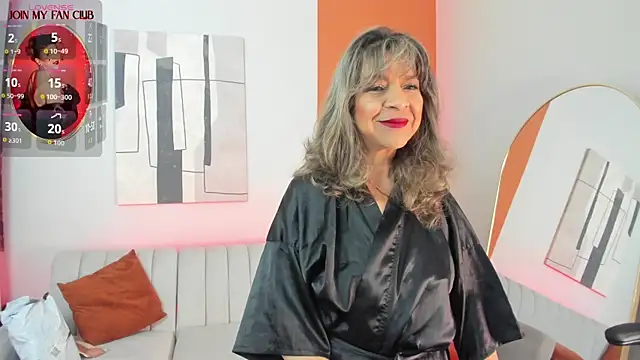Snapshot of GraceElizabeth_ chatting on July 14, 2026, 8:15 pm GraceElizabeth online show from July 14, 2026, 8:15 pm