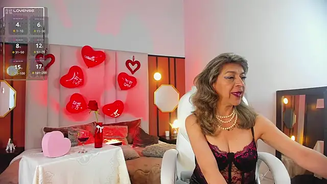 GraceElizabeth  online show from February 15, 2025, 12:37 am