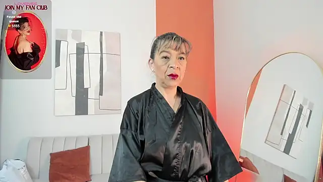 Snapshot of GraceElizabeth_ chatting on July 10, 2026, 7:58 pm GraceElizabeth online show from July 10, 2026, 7:58 pm