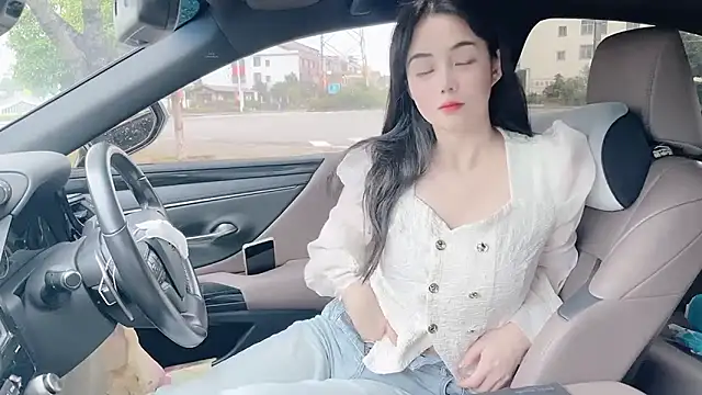 orla2021 online show from October 17, 2025, 12:14 am