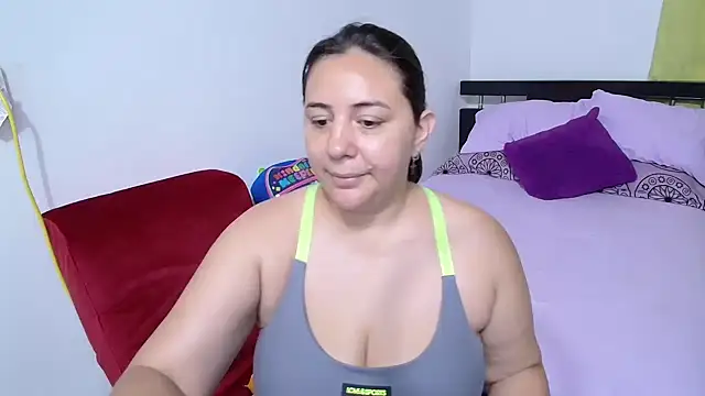 sexxy ticki online show from December 13, 2024, 6:05 pm