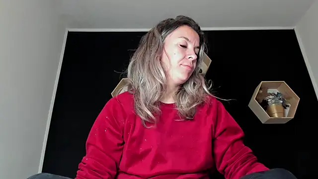 Snapshot of Alesys69 chatting on October 15, 2025, 10:51 pm Alesys69 online show from October 15, 2025, 10:51 pm