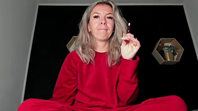 Snapshot of Alesys69 chatting on November 10, 2025, 4:17 am Alesys69 online show from November 10, 2025, 4:17 am