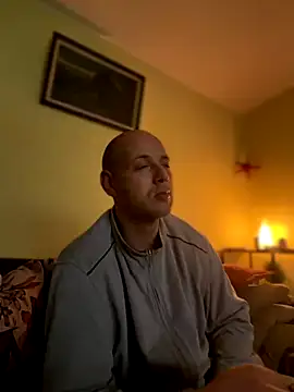 Flakka95 online show from November 12, 2025, 2:04 am