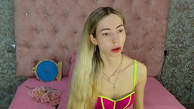 Snapshot of Akilla_Queen chatting on July 1, 2026, 2:01 am Akilla Queen online show from July 1, 2026, 2:01 am