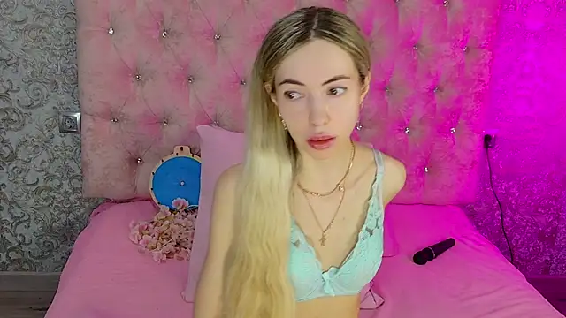 Snapshot of Akilla_Queen chatting on June 30, 2026, 2:00 am Akilla Queen online show from June 30, 2026, 2:00 am
