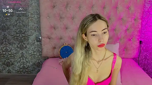 Snapshot of Akilla_Queen chatting on July 12, 2026, 1:50 am Akilla Queen online show from July 12, 2026, 1:50 am