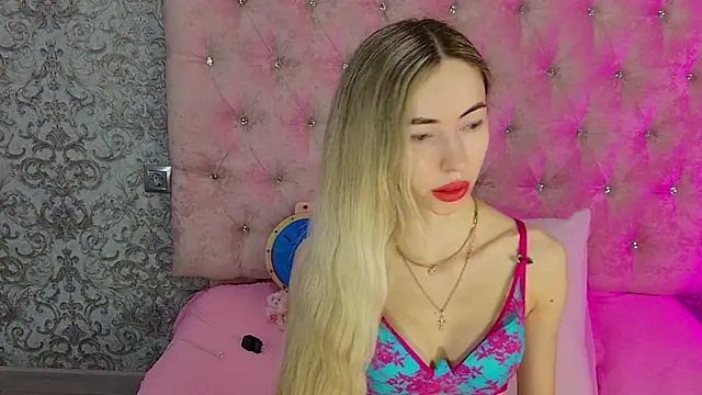 Snapshot of Akilla_Queen chatting on July 13, 2026, 1:49 am Akilla Queen online show from July 13, 2026, 1:49 am