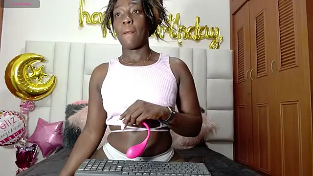 Snapshot of danielamorgan chatting on January 29, 2025, 6:43 am danielamorgan online show from January 29, 2025, 6:43 am