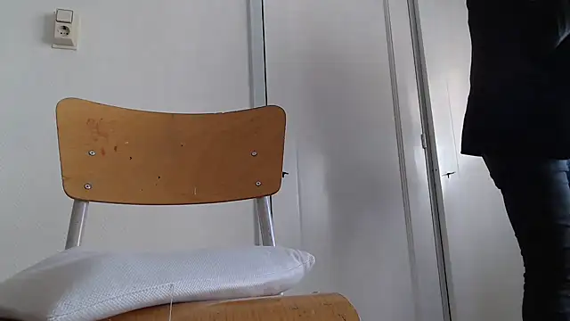 papiculo86 online show from February 14, 2025, 10:06 am