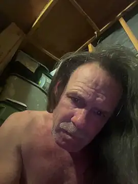 11lanasevol online show from March 28, 2026, 11:11 am