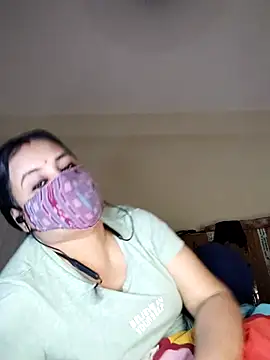 Snapshot of Sheela-Bhabi chatting on April 8, 2026, 6:31 pm Sheela-Bhabi online show from April 8, 2026, 6:31 pm