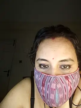 Snapshot of Sheela-Bhabi chatting on April 5, 2026, 9:21 pm Sheela-Bhabi online show from April 5, 2026, 9:21 pm
