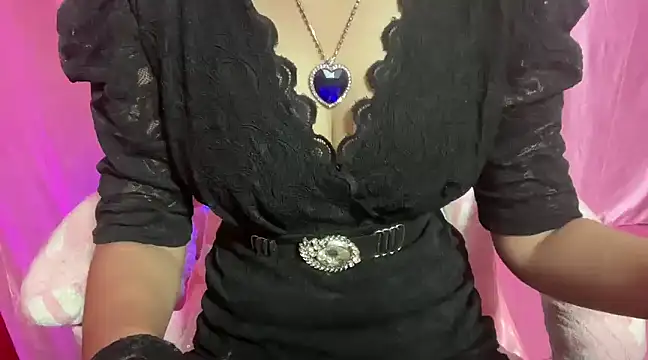 Queen Angelena online show from January 10, 2025, 5:24 pm