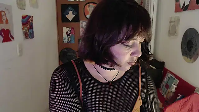 Snapshot of soynanabela28 chatting on October 18, 2025, 2:35 am soynanabela28 online show from October 18, 2025, 2:35 am