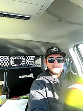 Ozzy420  online show from December 2, 2025, 4:30 pm