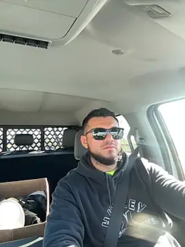 Ozzy420  online show from February 2, 2026, 7:02 pm