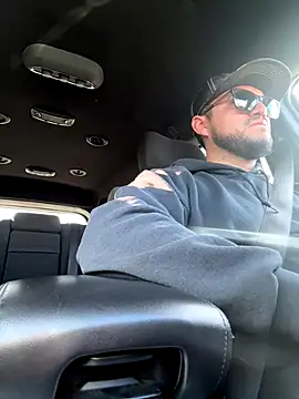 Ozzy420  online show from January 6, 2026, 11:09 pm