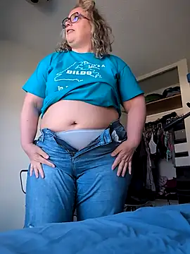 Snapshot of Canadian_BBW chatting on April 8, 2026, 9:05 pm Canadian BBW online show from April 8, 2026, 9:05 pm