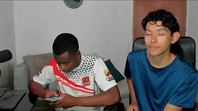 CrissBrownxxx online show from February 6, 2026, 9:11 pm