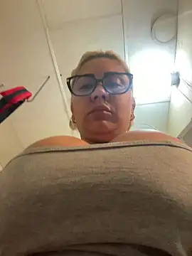 maymercy online show from January 17, 2026, 2:09 pm