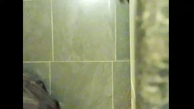 hairyuncut00 online show from February 16, 2026, 6:23 am