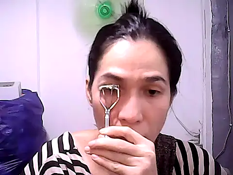 Snapshot of BigDickTrans chatting on December 3, 2025, 6:57 am BigDickTrans online show from December 3, 2025, 6:57 am