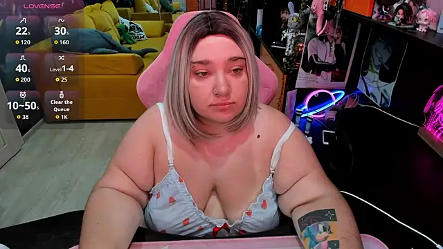 Snapshot of Softie_Sofy chatting on July 29, 2026, 2:11 am Softie Sofy online show from July 29, 2026, 2:11 am
