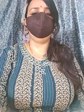 cute-tanvi online show from August 1, 2026, 1:03 am