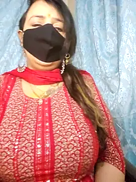 cute-tanvi online show from March 2, 2026, 12:33 am