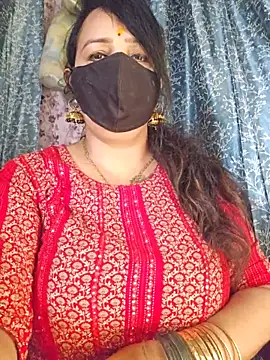 cute-tanvi online show from June 25, 2026, 1:03 am