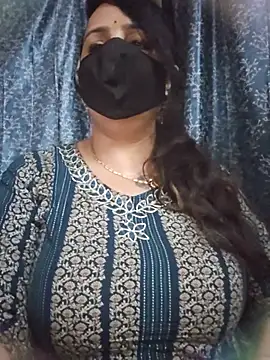 cute-tanvi online show from July 18, 2026, 12:52 am