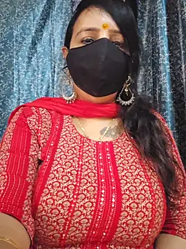 Snapshot of cute-tanvi chatting on June 3, 2026, 12:11 am cute-tanvi online show from June 3, 2026, 12:11 am