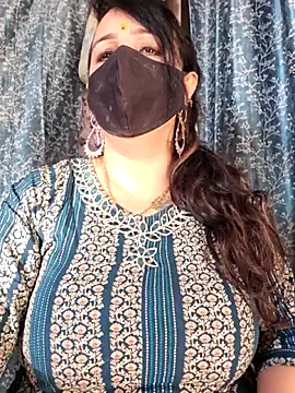 Snapshot of cute-tanvi chatting on June 17, 2026, 1:05 am cute-tanvi online show from June 17, 2026, 1:05 am