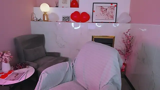 CarmenSoft online show from February 16, 2026, 8:29 pm