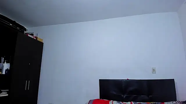 ares sexxx online show from March 12, 2026, 7:45 am