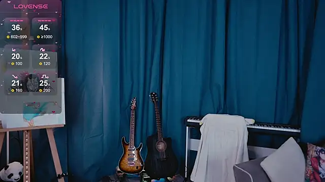 Snapshot of MadnessAlison chatting on November 5, 2025, 2:53 pm MadnessAlison online show from November 5, 2025, 2:53 pm