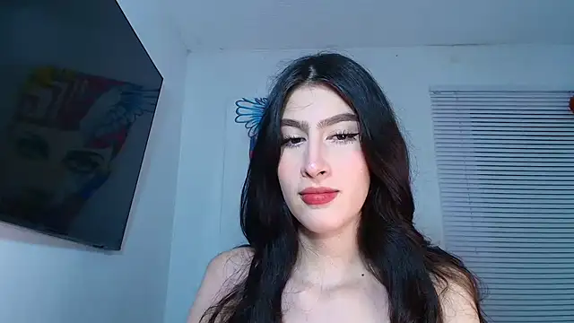 valeria gonzales  online show from September 27, 2025, 11:33 pm