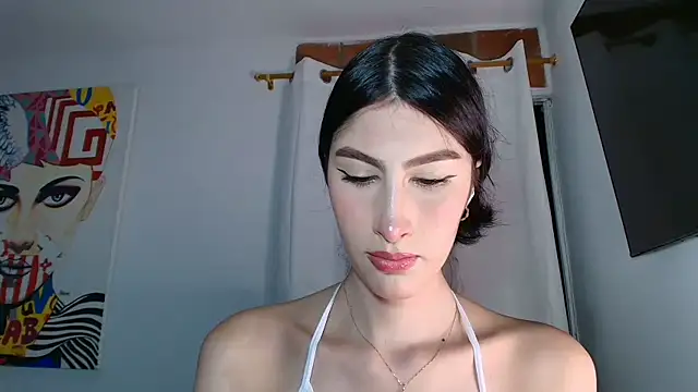 valeria gonzales  online show from May 6, 2026, 11:53 pm