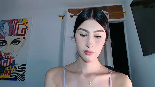 valeria gonzales  online show from May 6, 2026, 3:54 am