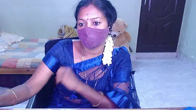 Snapshot of Novapol chatting on July 18, 2026, 1:09 pm Novapol online show from July 18, 2026, 1:09 pm