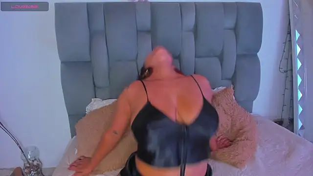 Snapshot of Nathalia_Rodriguez chatting on June 7, 2026, 8:25 pm Nathalia Rodriguez online show from June 7, 2026, 8:25 pm
