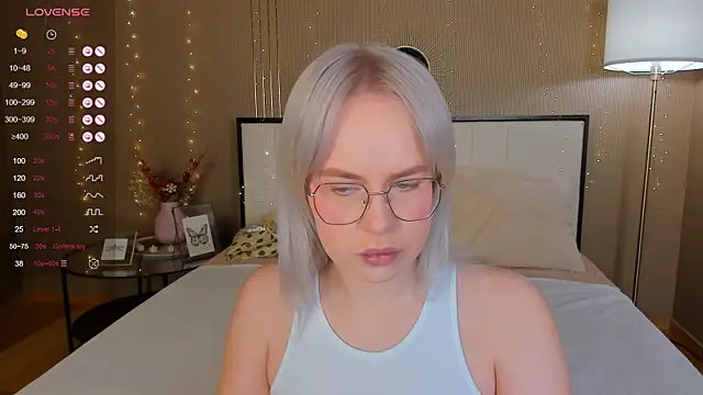 bellatip online show from November 22, 2025, 12:43 am