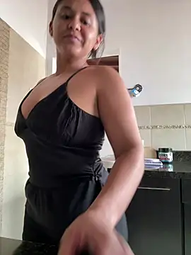 Snapshot of pleasureMyAss- chatting on April 7, 2026, 6:10 pm pleasureMyAss- online show from April 7, 2026, 6:10 pm