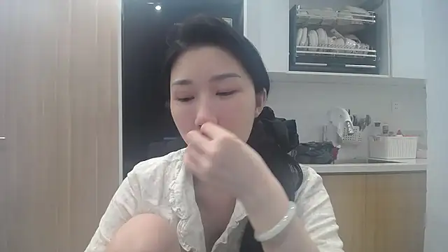 Snapshot of Asiagirll chatting on July 20, 2026, 3:47 pm Asiagirll online show from July 20, 2026, 3:47 pm