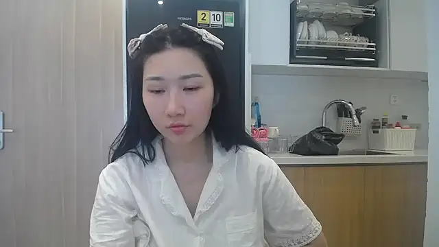 Snapshot of Asiagirll chatting on July 17, 2026, 3:48 am Asiagirll online show from July 17, 2026, 3:48 am
