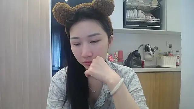 Snapshot of Asiagirll chatting on July 7, 2026, 3:31 am Asiagirll online show from July 7, 2026, 3:31 am