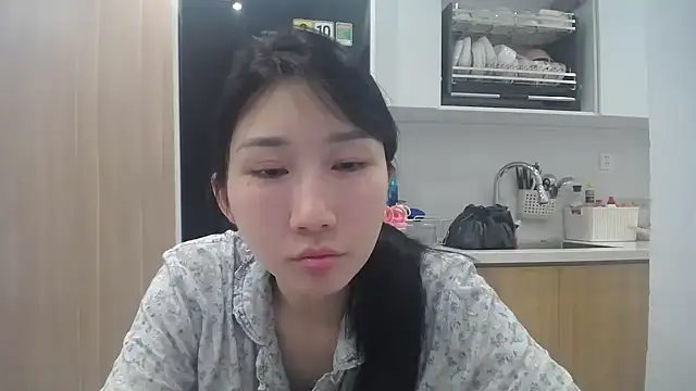 Snapshot of Asiagirll chatting on July 19, 2026, 4:37 pm Asiagirll online show from July 19, 2026, 4:37 pm