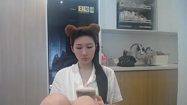 Snapshot of Asiagirll chatting on June 28, 2026, 2:18 am Asiagirll online show from June 28, 2026, 2:18 am
