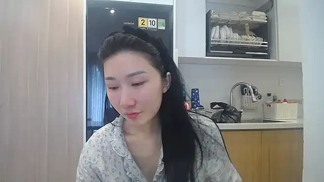 Snapshot of Asiagirll chatting on July 20, 2026, 4:42 am Asiagirll online show from July 20, 2026, 4:42 am